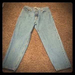 Levi’s jeans. Baggy and high waisted.